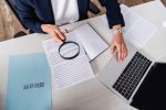 Traduction juridique : enjeux, obligations et critères de choix pour les entreprises et les professionnels du droit